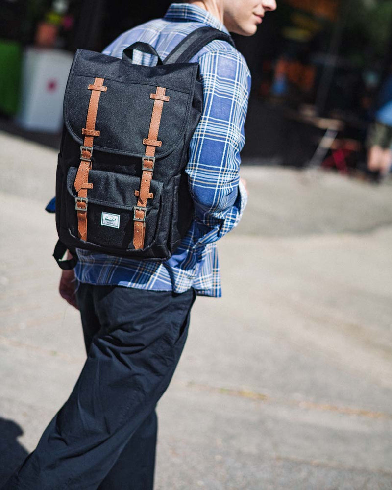 Herschel Little America Mid Backpack size guide chart. Dimensions: 17.00 inches H x 11.00 inches W x 5.25 inches D. Volume: 21L.
