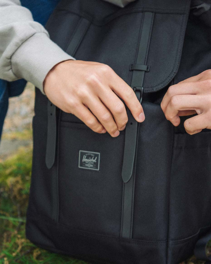 Herschel Retreat Backpack 23L in all colors grid view.