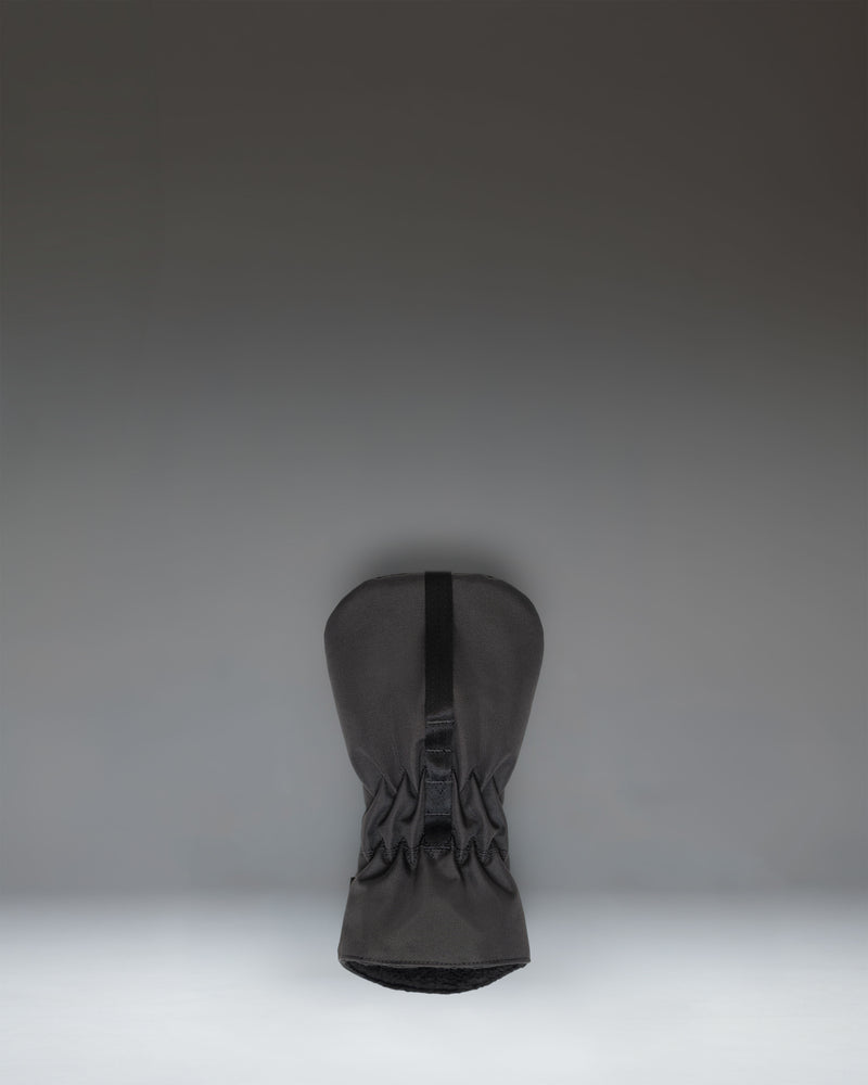Black Herschel Heritage Driver Head Cover, showcasing the durable fabric and classic design of the golf club accessory.