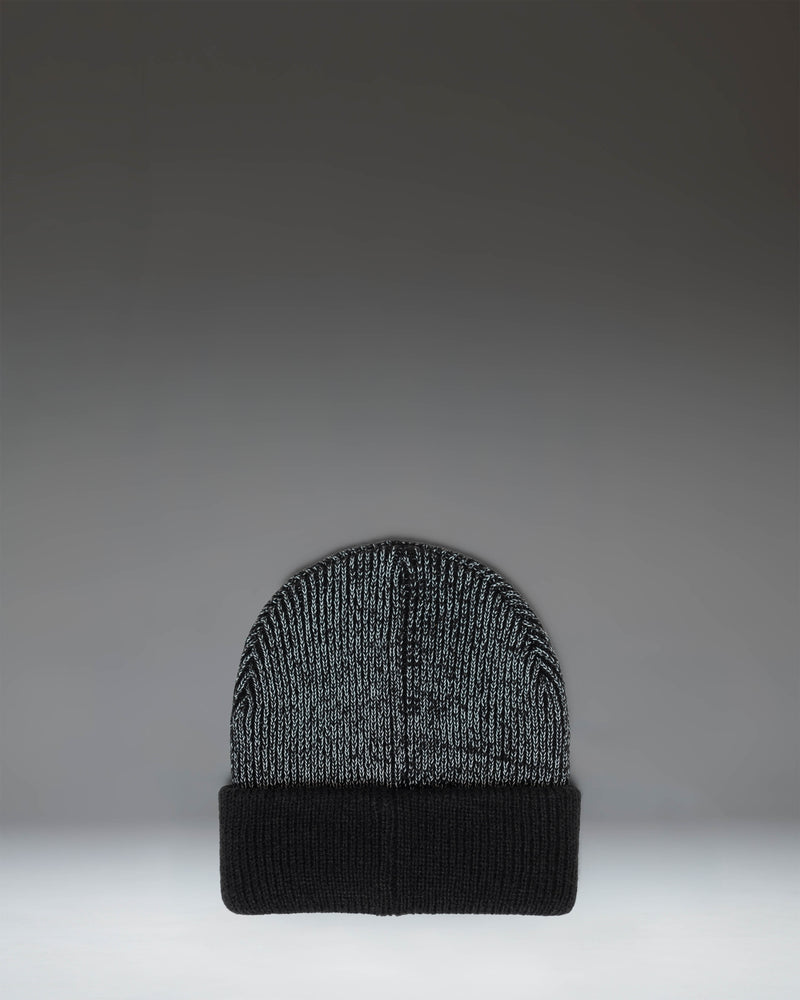 Herschel Supply Co Elmer Reflective Ribbed Kids Beanie in Black Reflective.