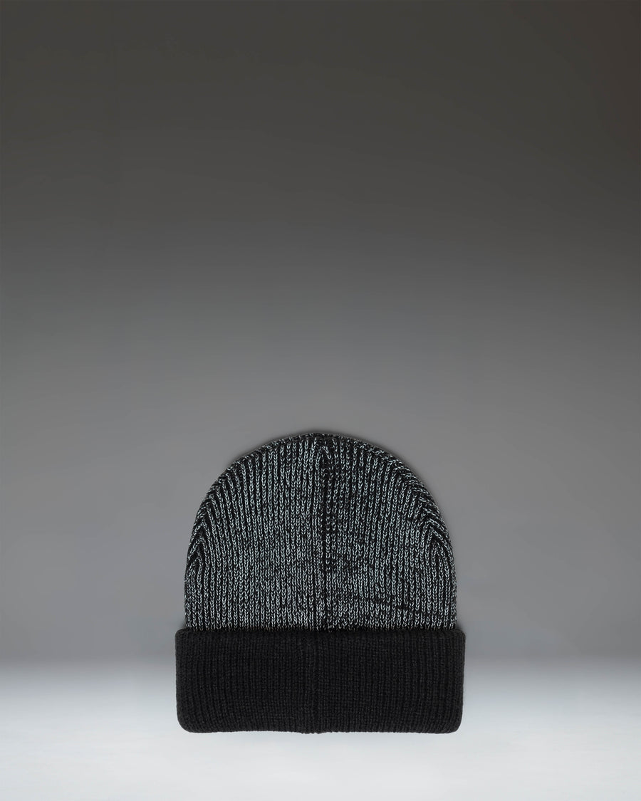 Herschel Supply Co Elmer Reflective Ribbed Kids Beanie in Black Reflective.