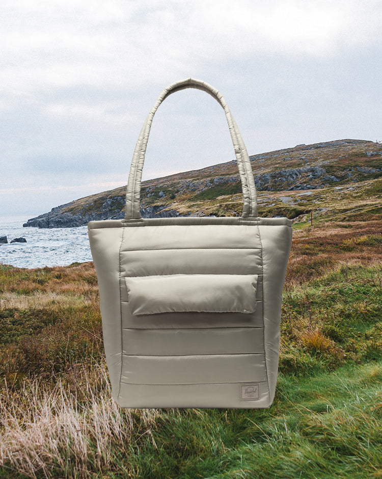 Herschel Retreat Tote in Abbey Stone beige color.