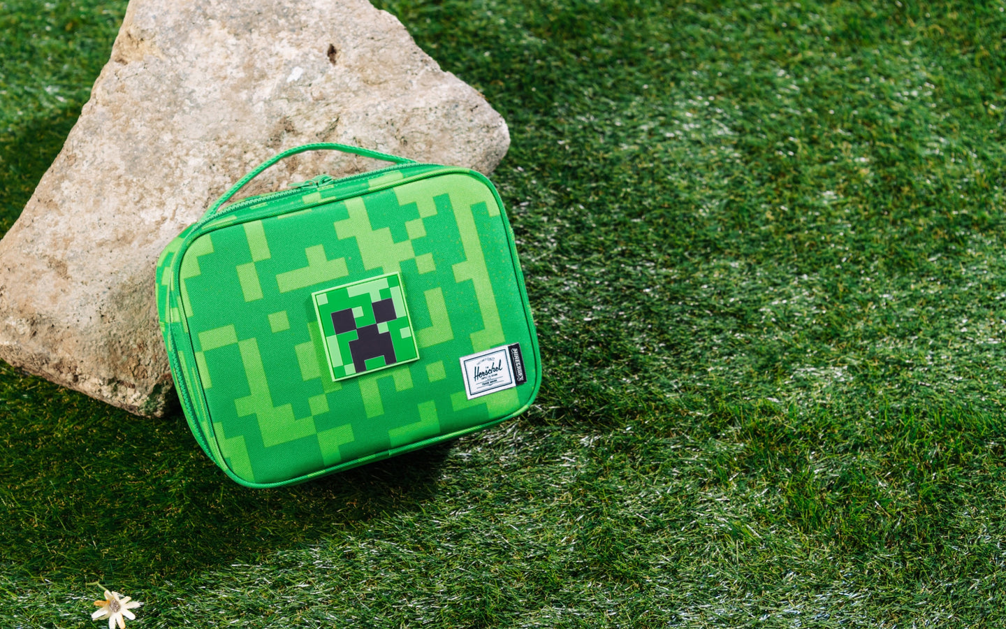 Minecraft Pop Quiz Lunch Box Little Herschel