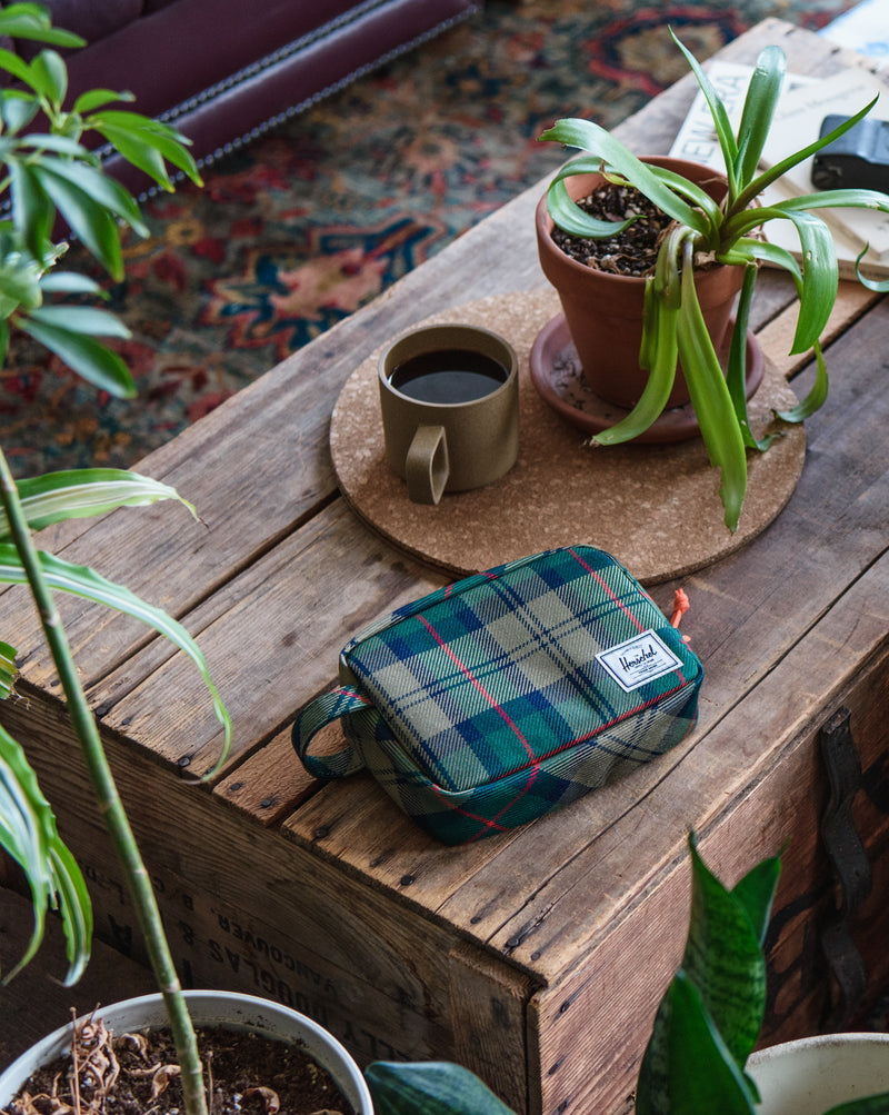 Anchor Plaid Organizer